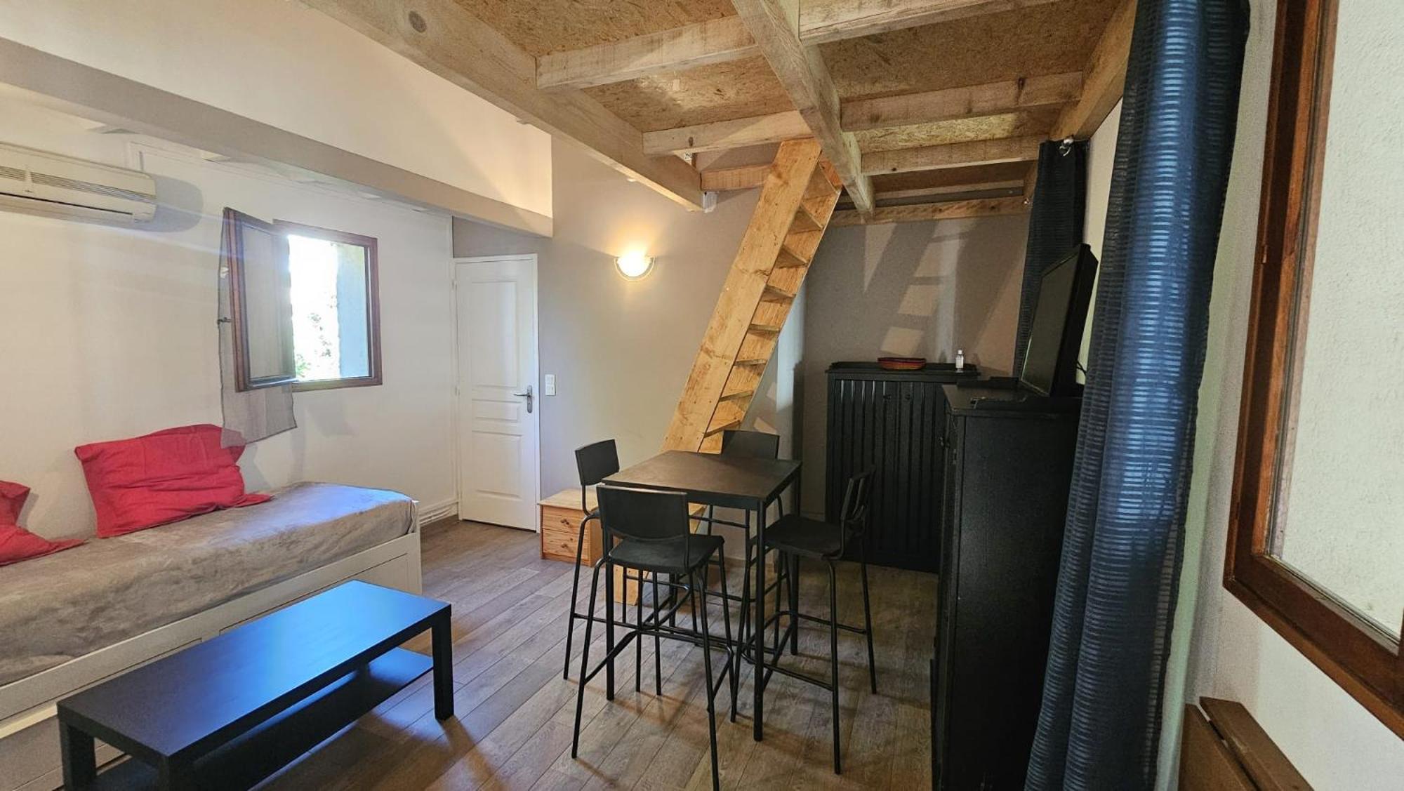 Studio 2D Авиньон Экстерьер фото